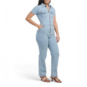 BEBE JUNIOR’S BOILER SUIT JUMPSUIT COLOR LIGHT WASH .SIZE M